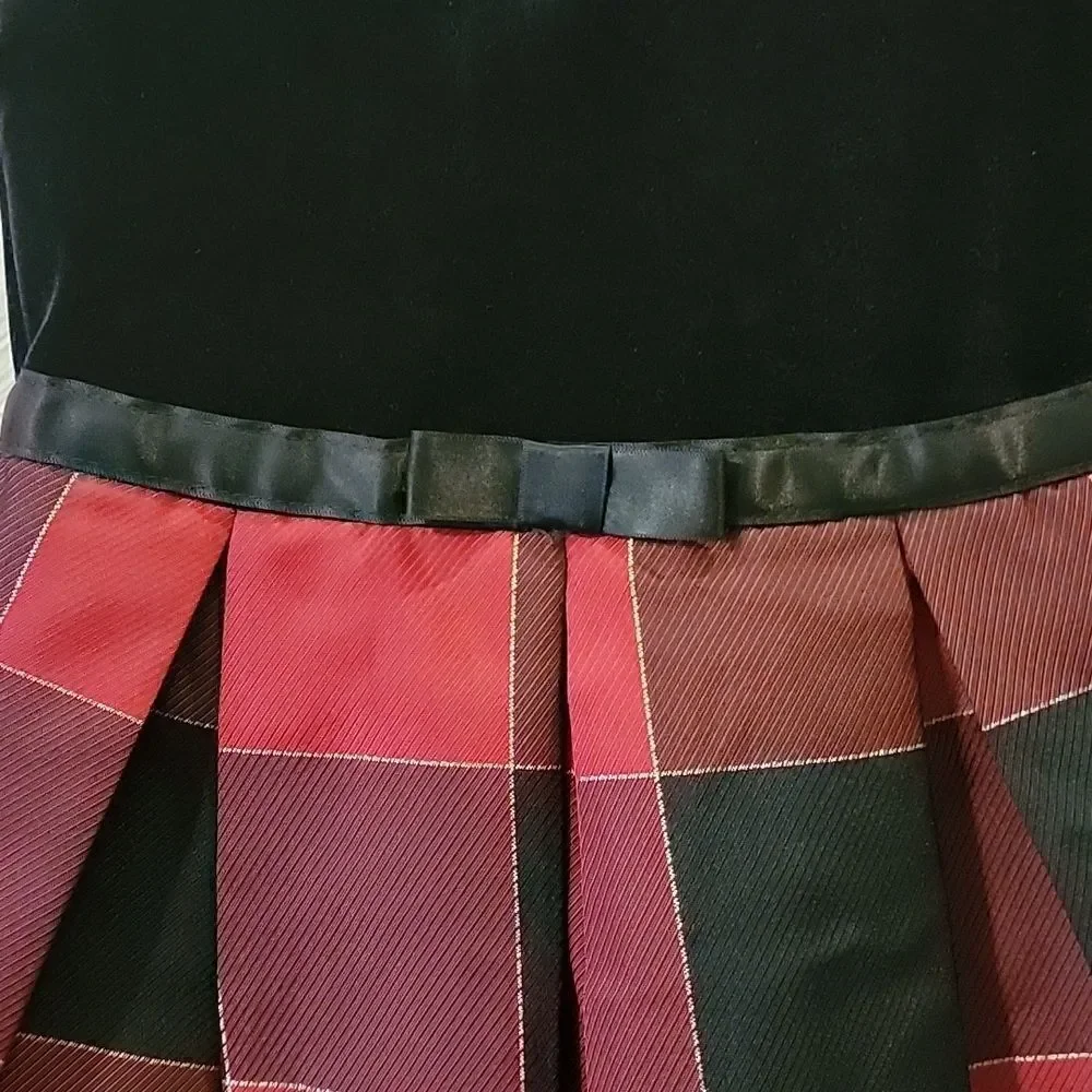 The CHILDREN'S PLACE BLACK AND RED PLAID DRESS WITH VELVETEEN BODICE, SZ 12-18 M